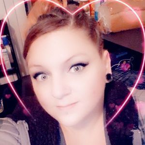 Meet your Posher, Cassandra